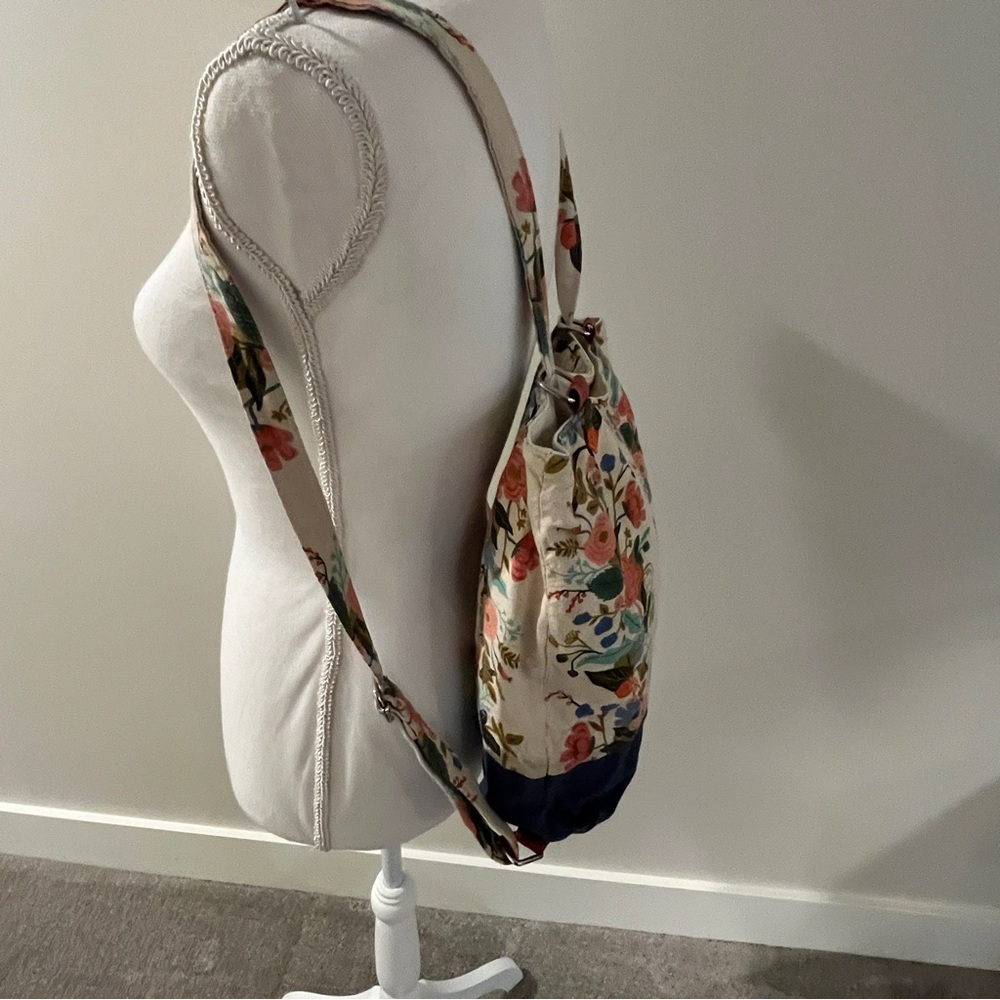 Floral Canvas Backpack/Napsack - Picture 7 of 7